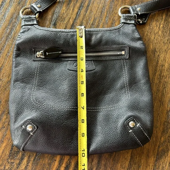 Coach Penelope Black Pebbled Leather Zipper Pockets Crossbody Bag - Picture 9 of 10